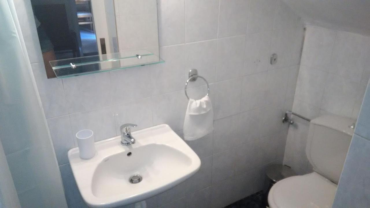 Marilen Apartment Livadia  Стая снимка