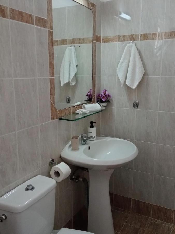 Marilen Apartment Livadia  Екстериор снимка